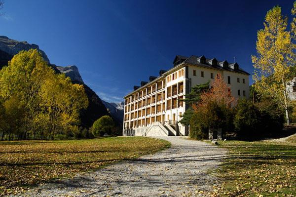 Hostel La Casa De Pineta Bielsa Zewnętrze zdjęcie